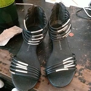 Rock & republic sandals